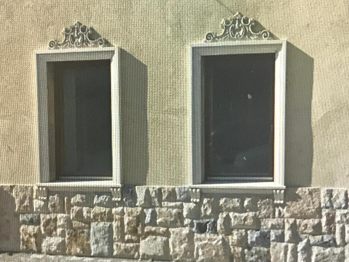 Gilău Casa Ryana Self Check-Inモーテル エクステリア 写真